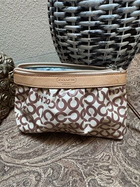 COACH Beige and Brown Signature Canvas Wristlet
